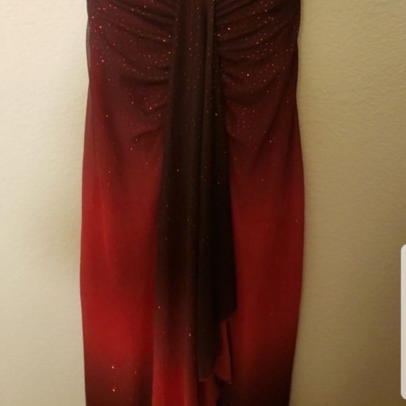 Prom Dress - Picture 4 of 7